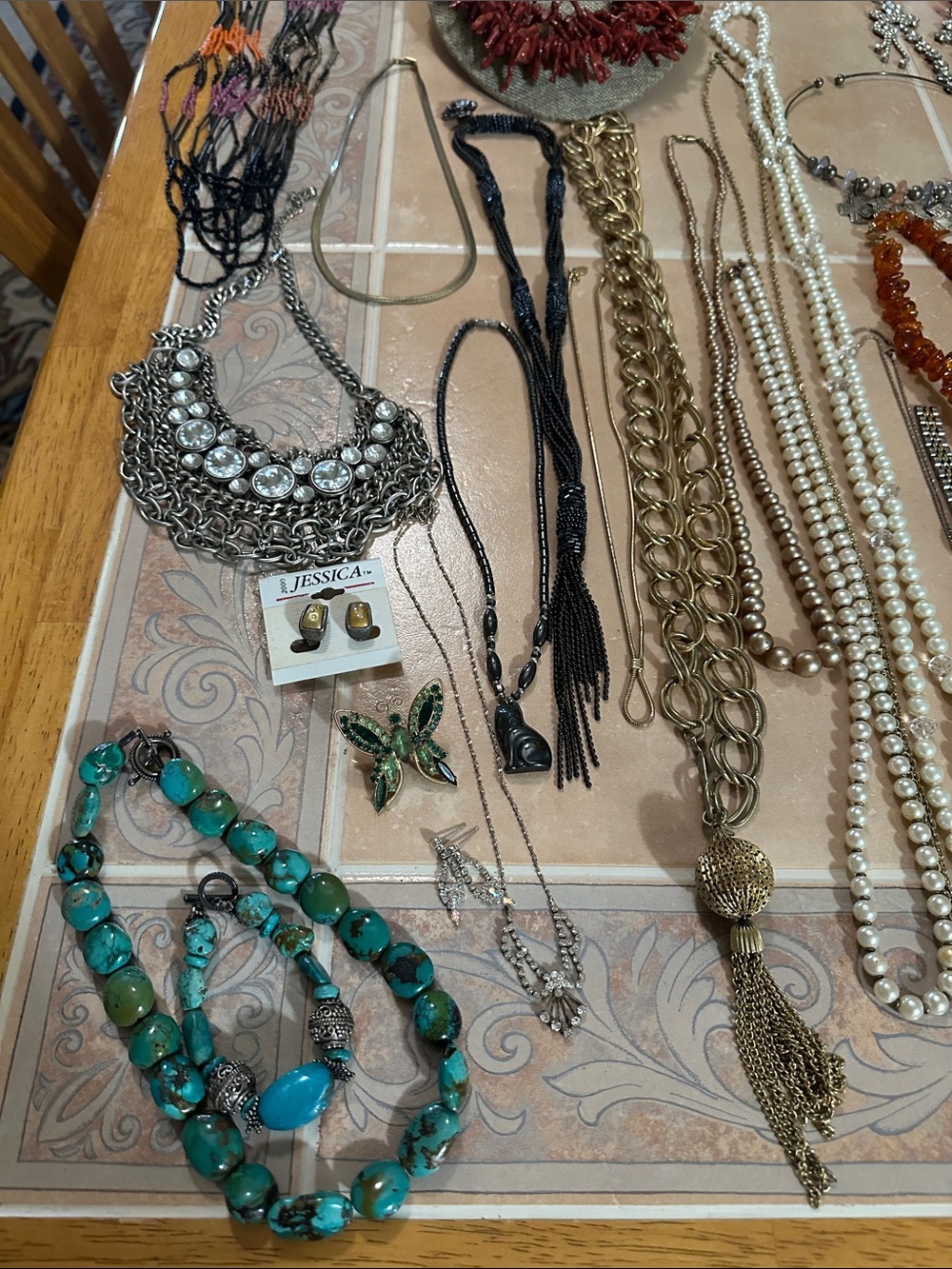 5 lbs! Mixed Costume,plus Jewelry Lot - Multi Color Necklaces & Bracelets - Picture 5 of 17